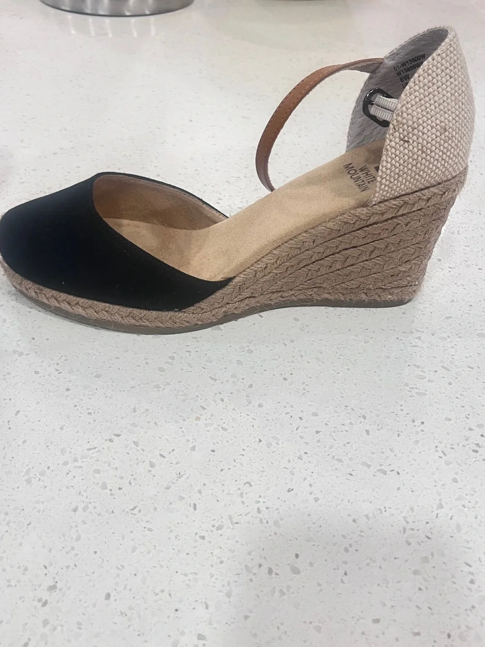 New w/o tags White Mountain Black Espadrille Wedge Sandals with Tan Ankle Strap-